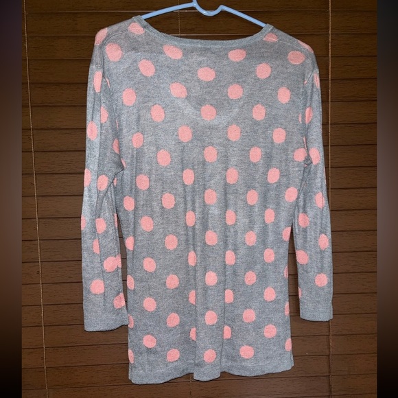 Small Charming Charlie grey with pink polka dots, 3/4 length sleeves sweater - Picture 2 of 6